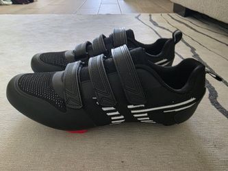 Road Bike and Stationary Bike Shoes NEW 9.5mens