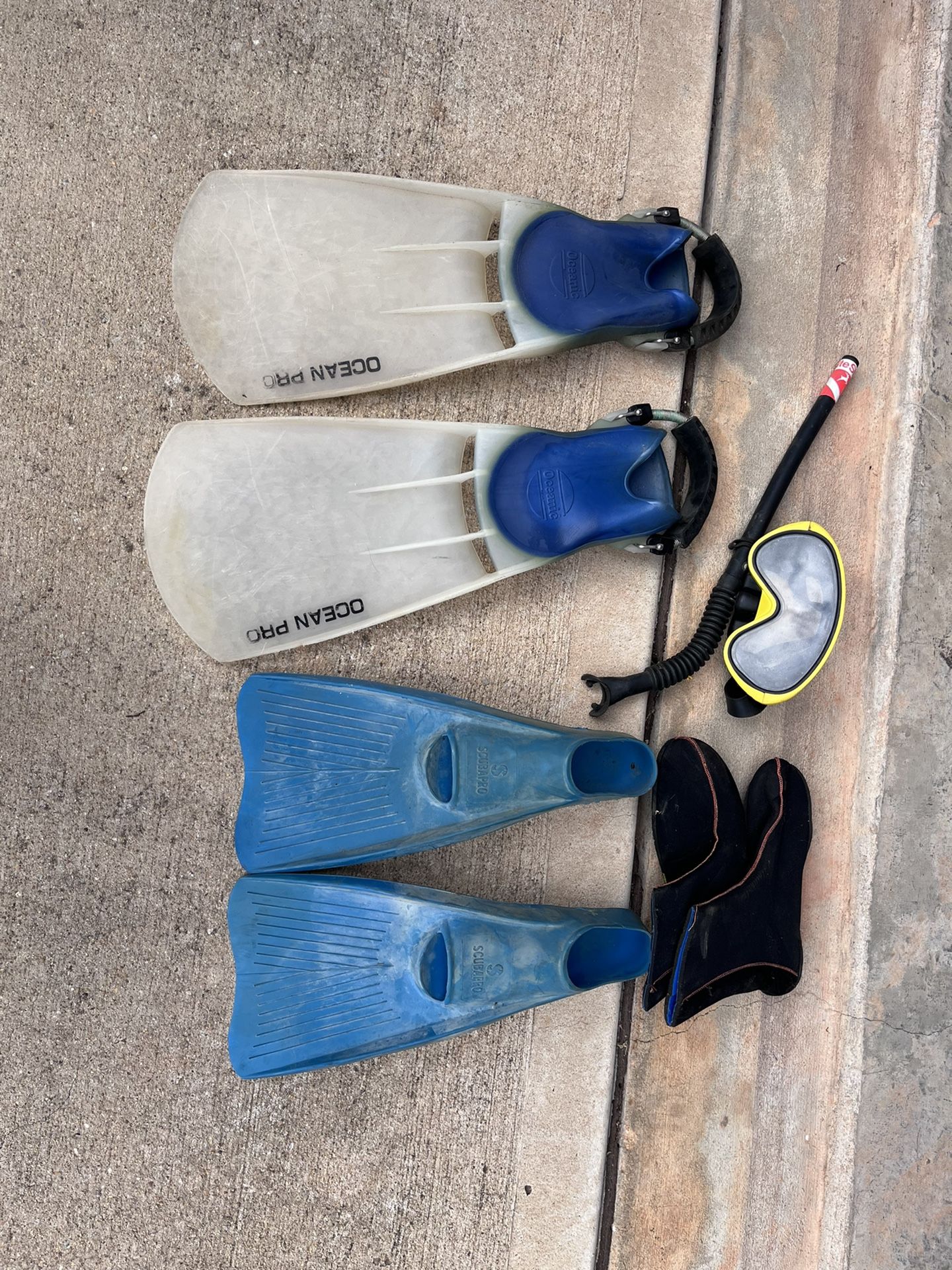 Snorkeling Equipment 