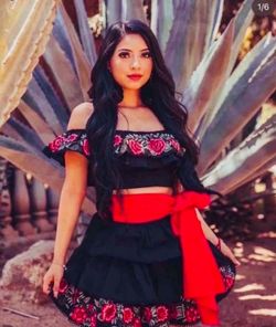 Hermosos Vestidos Méxicanos - Beautiful Mexican Dress - ✨Prices Vary - Precios Varian✨