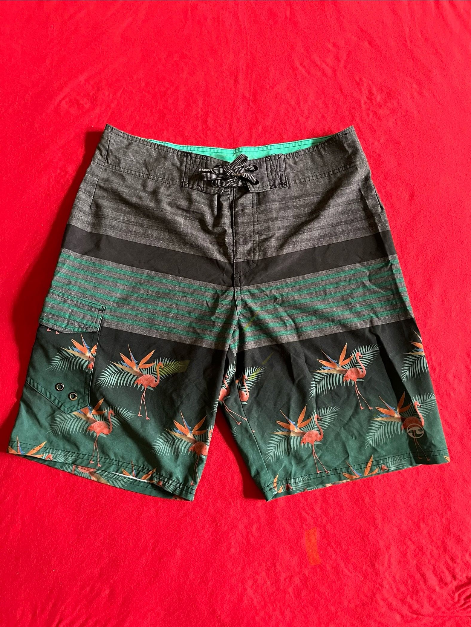Ocean Current Men’s Tropical Board Shorts Size 32 Cargo