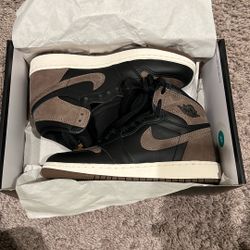 JORDAN 1 HIGH OG PALOMINO SIZE 5Y NEW $100