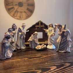 Nativity Set (Large)