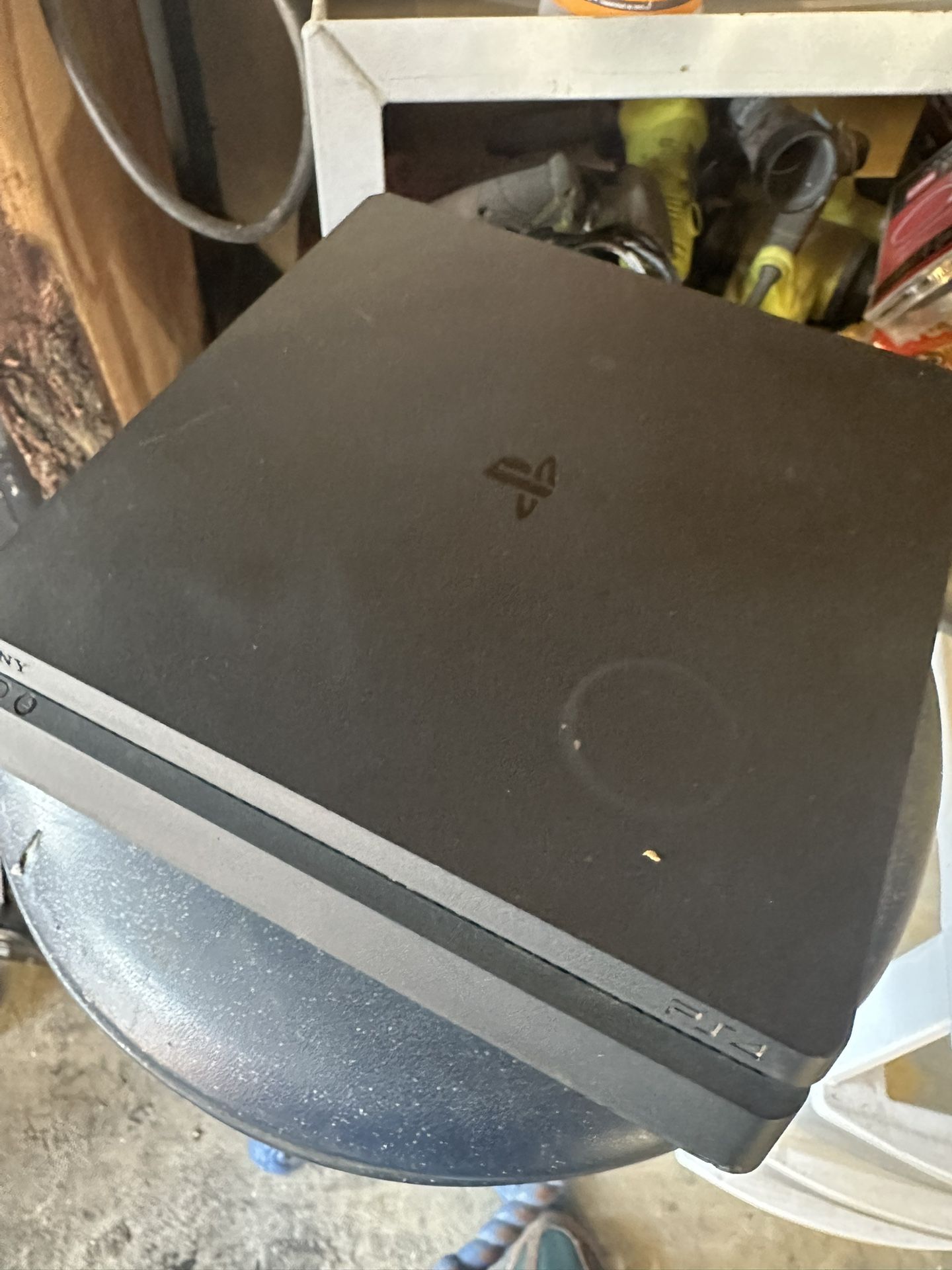 PS4