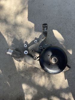 GM LS Water Pump w/ Thermostat Housing (99–06 Silverado/Tahoe)