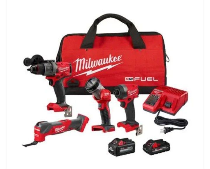 MILWAUKEE M18 FUEL 4 TOOL COMBO KIT