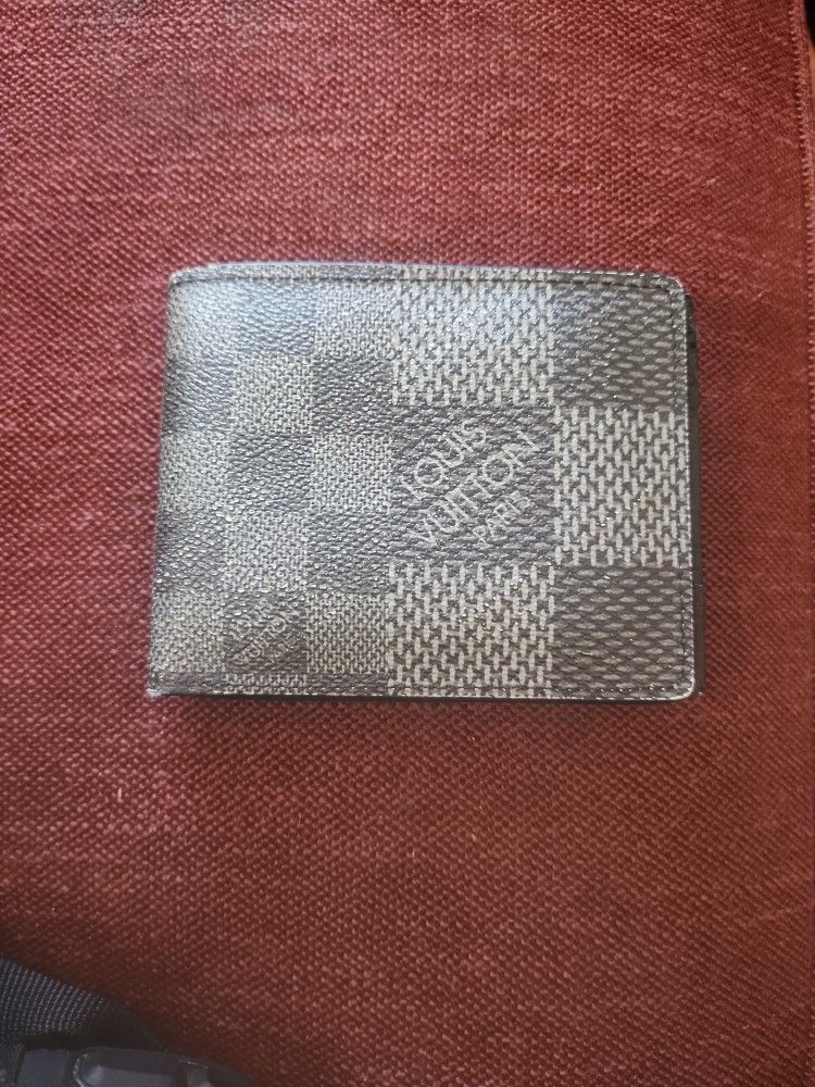 LV wallet