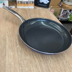 Toxin Free Ceramic Nonstick Metal Utensil Open Frypan/Skillet, 12", New