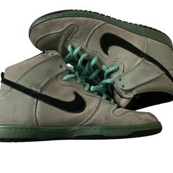 Size 12 - Nike Dunk SB High Sea Crystal