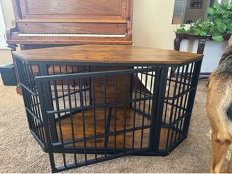 Pet kennel brand new