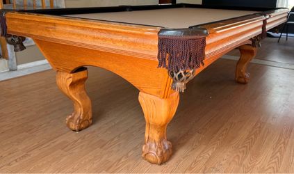 Pool table 8ft- New felt- New Pockets- Any color- Free Delivery