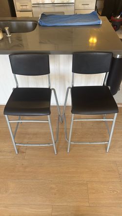 Counter chairs $20 each ($30 for both)