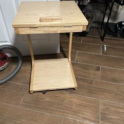 Wooden Side Table/Desk/TV Tray 