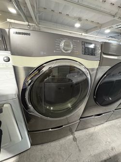 Samsung Front Load Dryer with Pedestal
