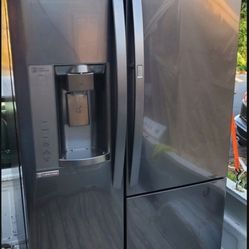 LG FRENCH DOOR 3 DOOR STAINLESS STEEL 