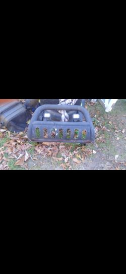 Push bar off a 2000 GMC Jimmy