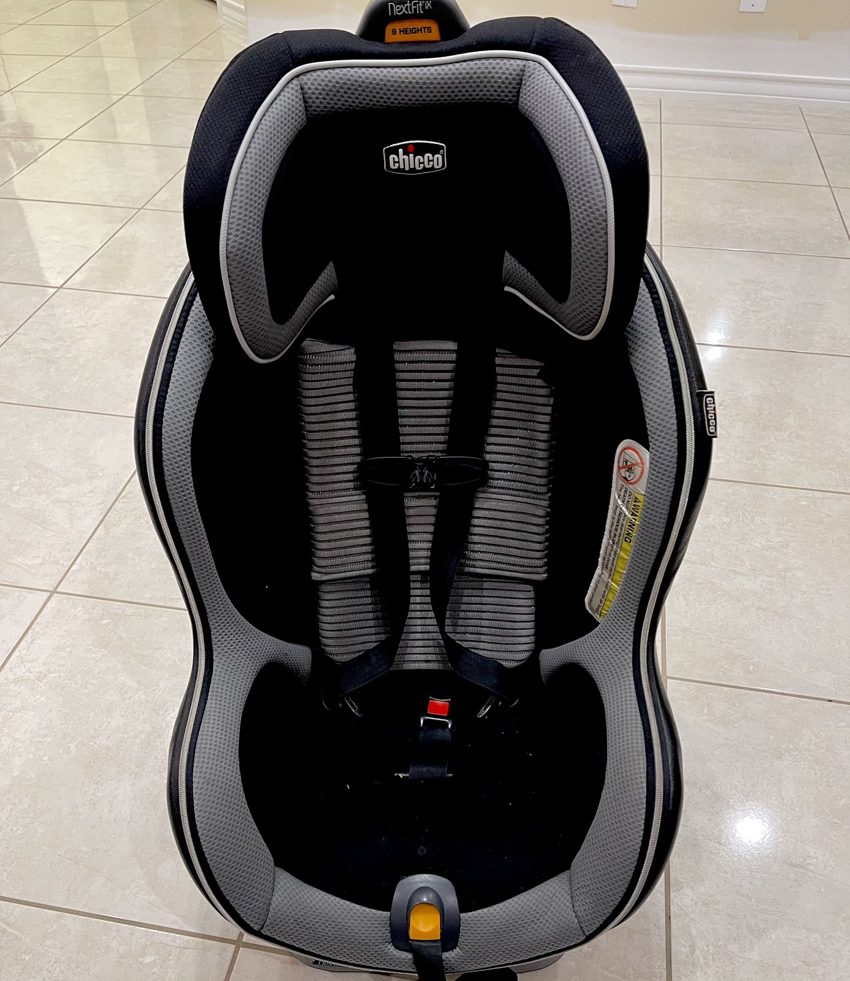 Used Chicco car Seat 