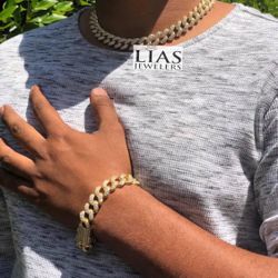 New 18k Yellow Gold Cuban Link Chain And Bracelet 