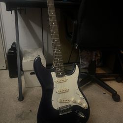 Guitar Set (Want Gone ASAP)