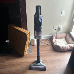 Black & Decker Vacuum