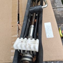 Jack Auto Lifter Mercedes Benz E350 