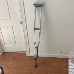 Crutches 