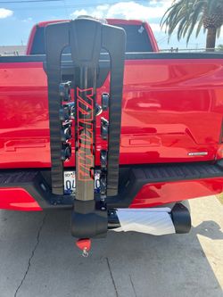 Yakima FullSwing 4-Bike Hitch Rack