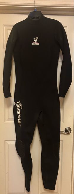 LIKE NEW SEAVENGER WETSUIT FOR SALE