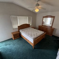 Queen Size Bedroom Set