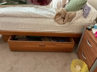 SOLID OAK PLATFORM BED