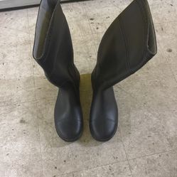 RUBBER WORK BOOTS