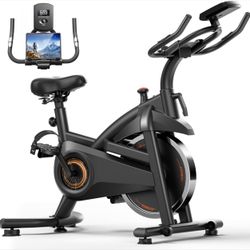 CURSOR FITNESS Exercise Bike, Brake Pad Stationary Bike for Home with Exclusive App, Stationary Bikes for Home with 300 lb Weight, Indoor Cycling Spin