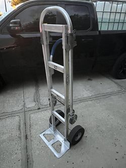 Industrial convertible handtruck