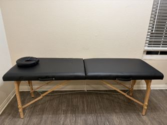 Bed / Table