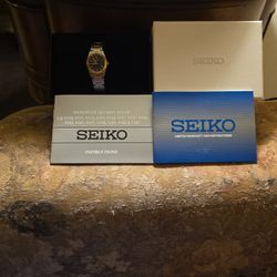 SEIKO WOMEN'S WRISTWATCH
