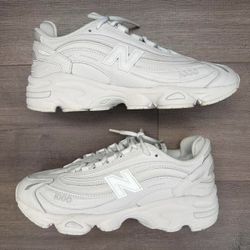 LIKE NEW New Balance 1000 white retro sneaker size 9