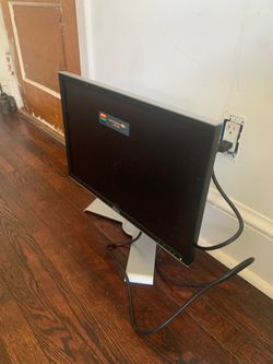 Landscape Style Dell Monitor . Adjustable height