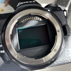 Nikon z6 with or without lens