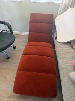Lounge chair