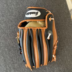 Tee Ball Kid Glove 