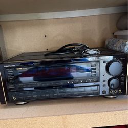 Vintage Receiver Pioneer Elite VSX-95