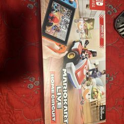 Nintendo Switch Mario Live Home Circuit 