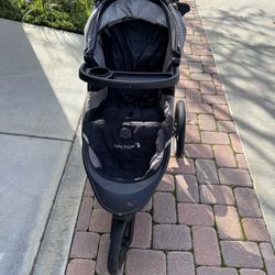 Summit X3 Baby Jogger 
