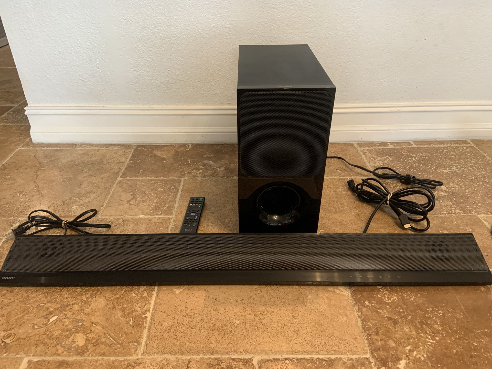 Sony Sound Bar In Newly Condition 
