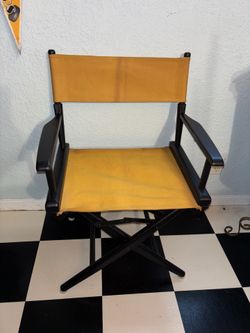 Table Height 18″ Gold Director’s Chair Black Finish $45