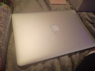 2014 13" MacBook pro laptop