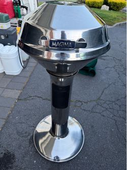 Magma Delmar pedestal marine grill