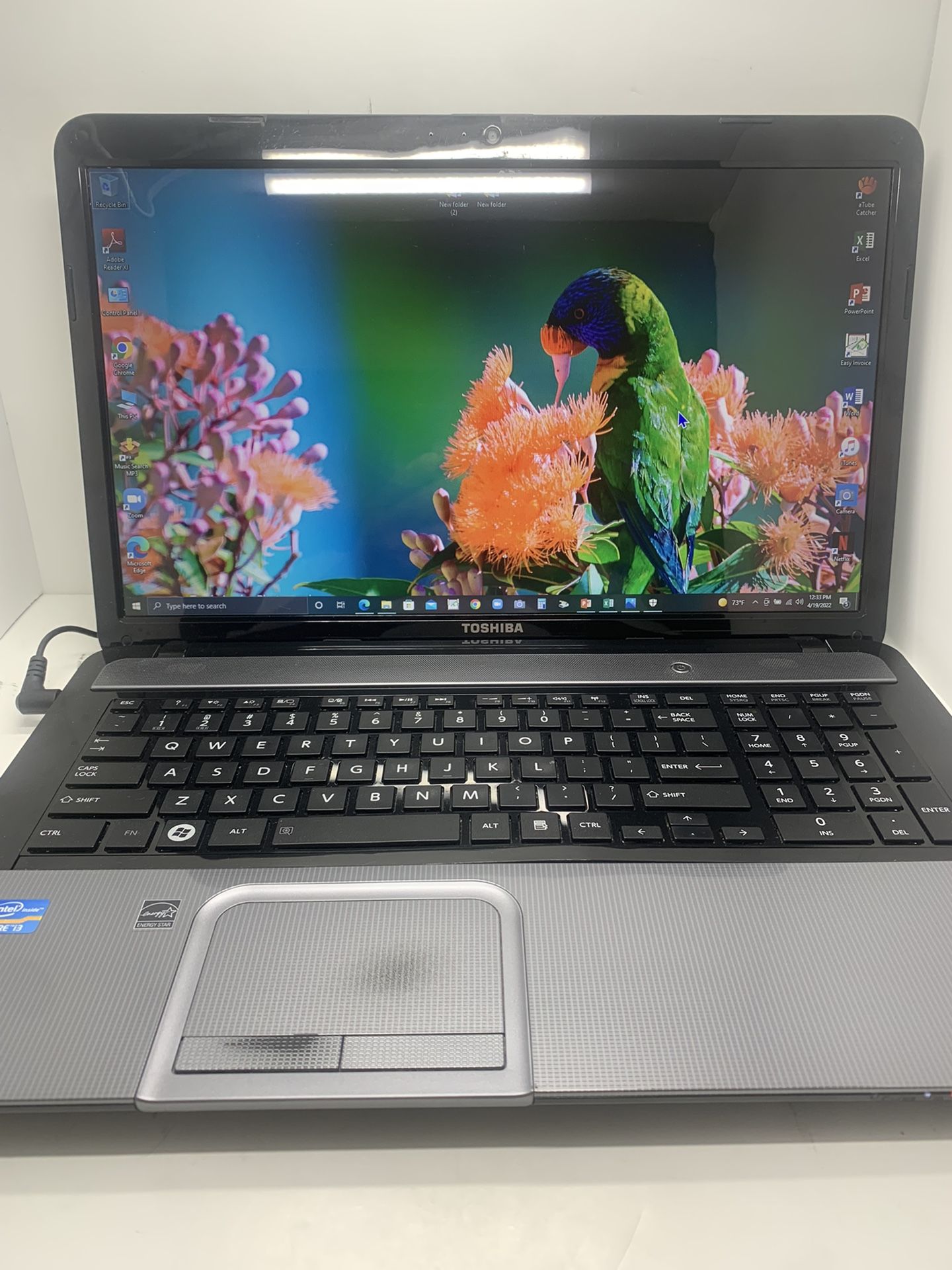 i3…i3…i3....TOSHIBA SATELLITE….$ 245….500 GB..HHD...8.0 RAM . READY FOR CLASSES ON LINE OR WORK FROM HOME