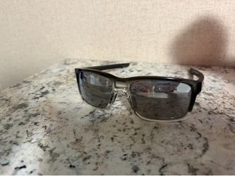 Full Black Polarized Oakleys