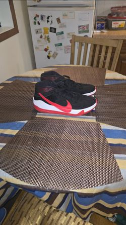 Kevin Durants Mens 9.5