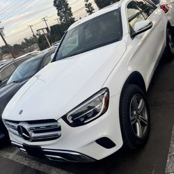 2020 Mercedes-Benz GLC 300